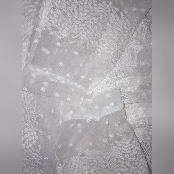 Zara white Sheer women's Long sleeves Ruffle Blouse size XS - Picture 7 of 10